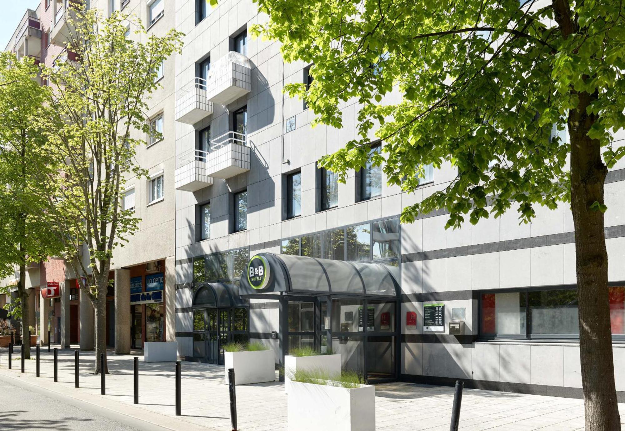 B&B Hotel Saint-Quentin-En-Yvelines Centre Gare 4 Etoiles Montigny-le-Bretonneux Exterior foto
